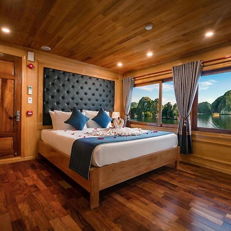 Venezia Cruises Hotel Ha Long Exterior photo